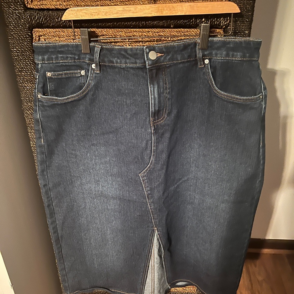 Baccini Dark Blue Jean Skirt